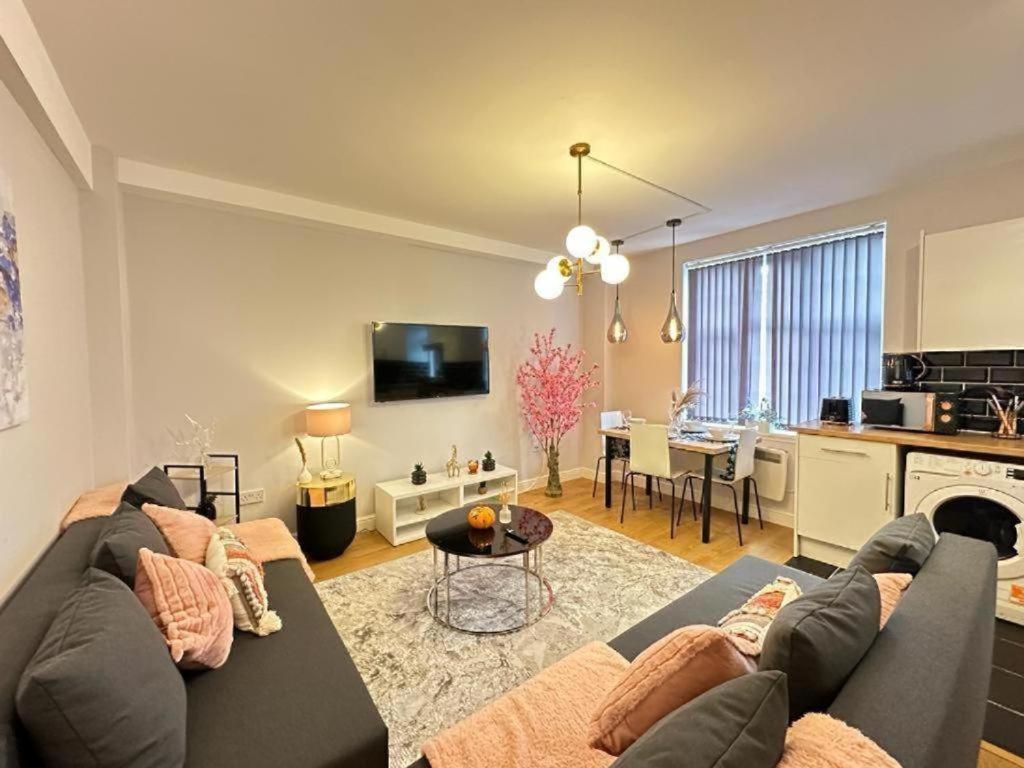 Beautiful Apartment In Sussex Gardens London Exterior photo